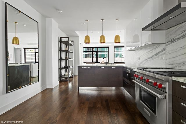 668 N KINGSBURY Street 507, Chicago, IL 60654