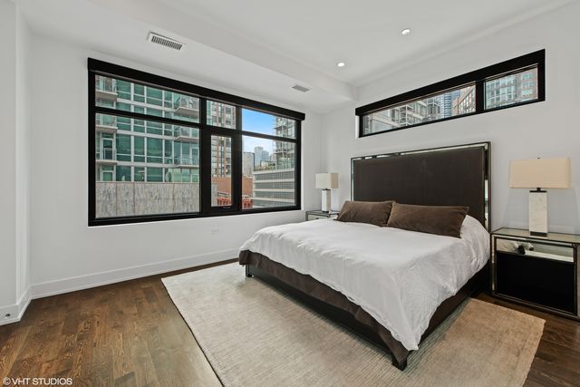 668 N KINGSBURY Street 507, Chicago, IL 60654