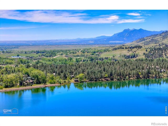 2959 S Lakeridge Trail, Boulder, CO 80302