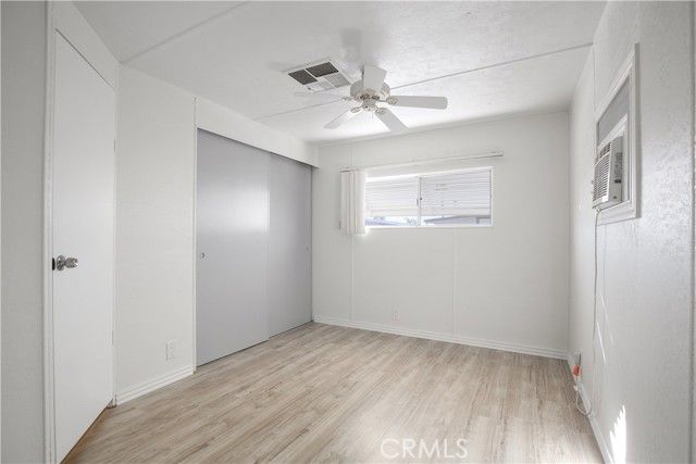 725 W Thornton 41, Hemet, CA 92543