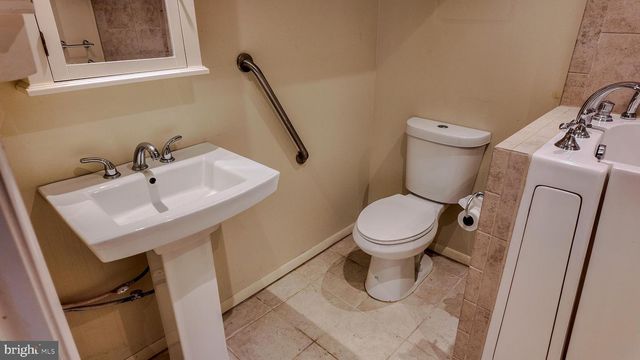 10907 TEMPLETON DR, Philadelphia, PA 19154