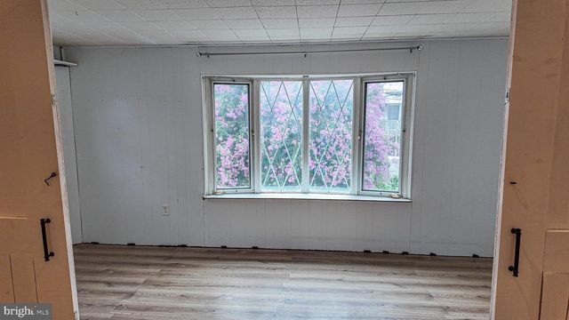 10907 TEMPLETON DR, Philadelphia, PA 19154