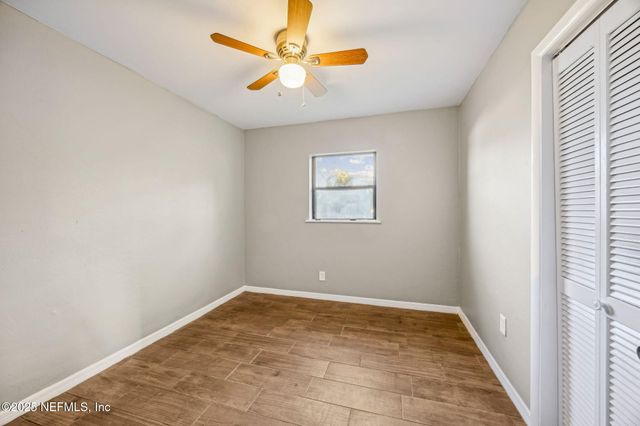 2039 SUNRISE Drive, Jacksonville, FL 32246