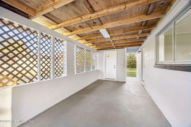 2039 SUNRISE Drive, Jacksonville, FL 32246