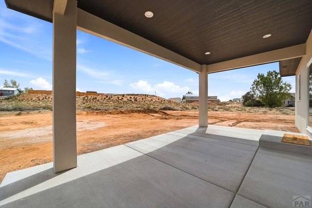 1218 N Challenger Pl, Pueblo West, CO 81007