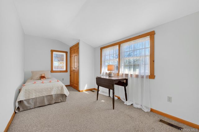 17 Mary Avenue, Mahopac, NY 10541