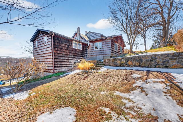 17 Mary Avenue, Mahopac, NY 10541