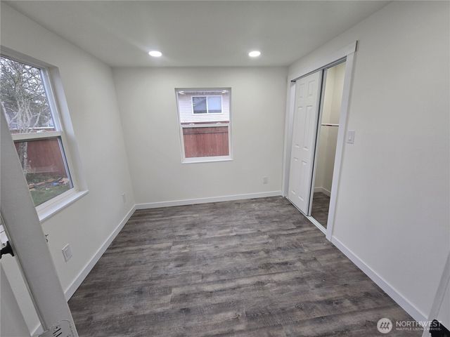 437 D Street, Blaine, WA 98230