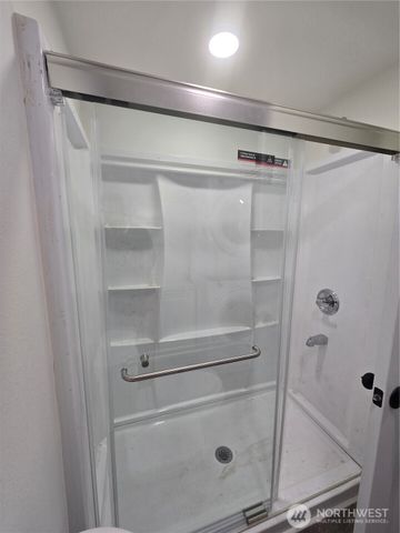 437 D Street, Blaine, WA 98230