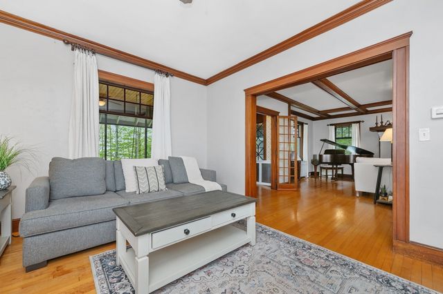 12 Newton Rd, Haverhill, MA 01830
