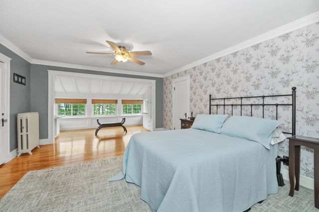 12 Newton Rd, Haverhill, MA 01830