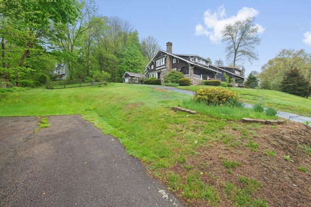 12 Newton Rd, Haverhill, MA 01830