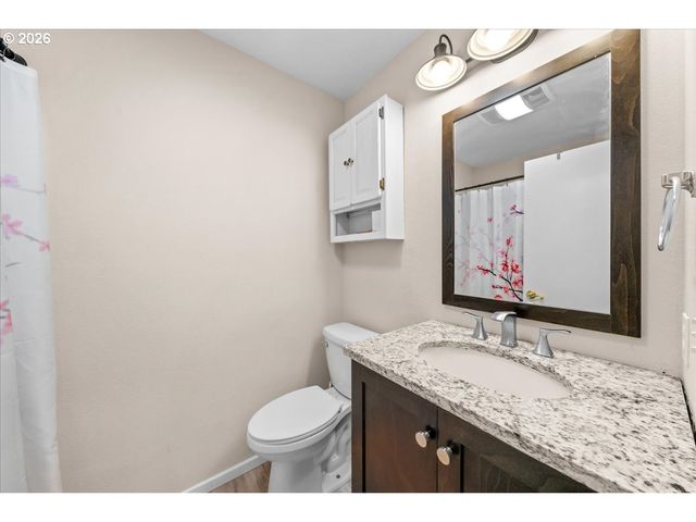 250 FOREST Pl, Forest Grove, OR 97116