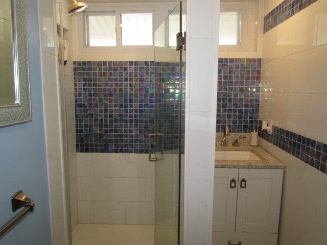 340 Common St 2, Belmont, MA 02478