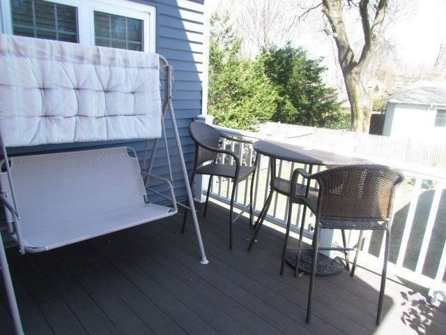 340 Common St 2, Belmont, MA 02478