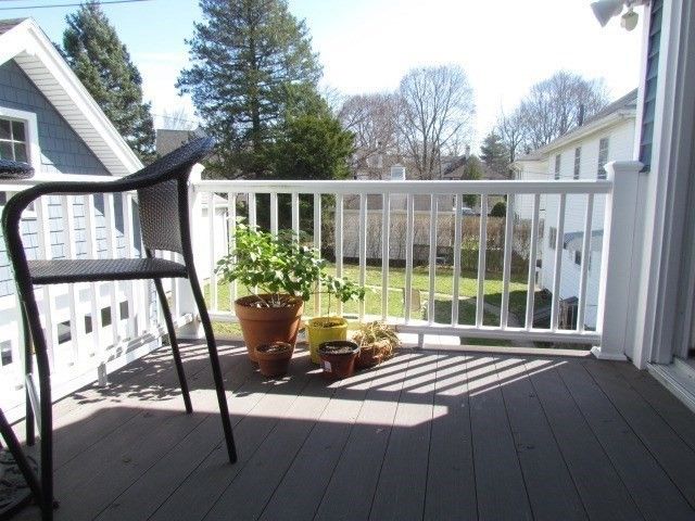 340 Common St 2, Belmont, MA 02478