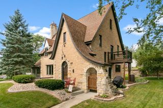 523 W Edgewater Street, Portage, WI 53901