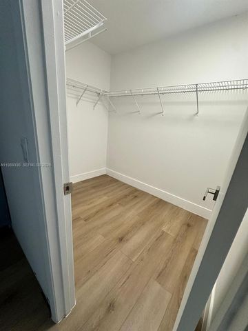 9102 SW 113th Place Cir E, Miami, FL 33176