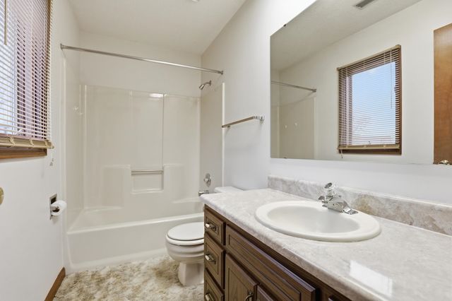 2929 KENBRIDGE Court, Fort Wayne, IN 46845