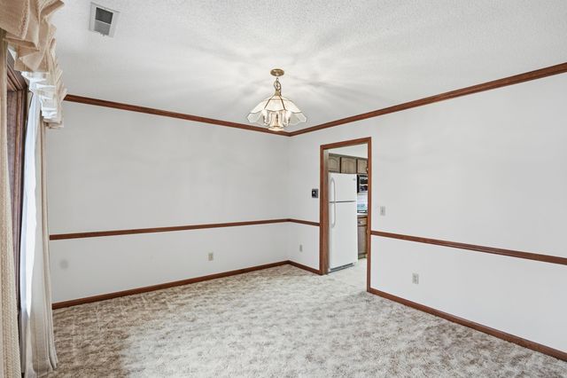 2929 KENBRIDGE Court, Fort Wayne, IN 46845