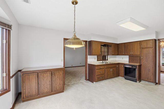 2929 KENBRIDGE Court, Fort Wayne, IN 46845