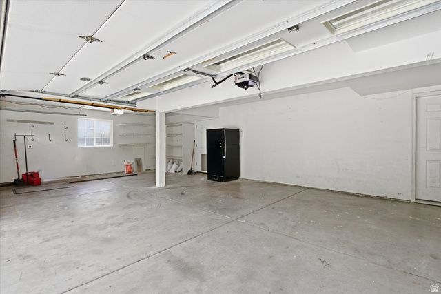 802 S EAST MOUNTAIN CIR, Alpine, UT 84004