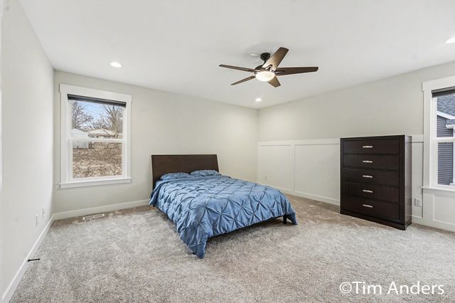 3768 Eastern Avenue NE, Grand Rapids, MI 49525