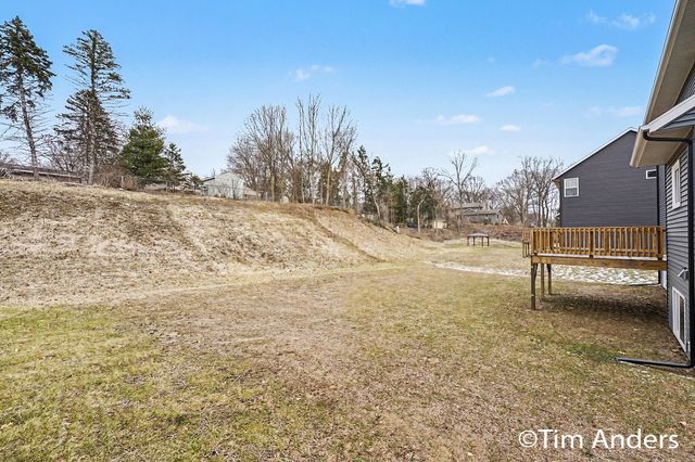 3768 Eastern Avenue NE, Grand Rapids, MI 49525