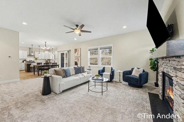 3768 Eastern Avenue NE, Grand Rapids, MI 49525