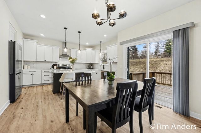 3768 Eastern Avenue NE, Grand Rapids, MI 49525