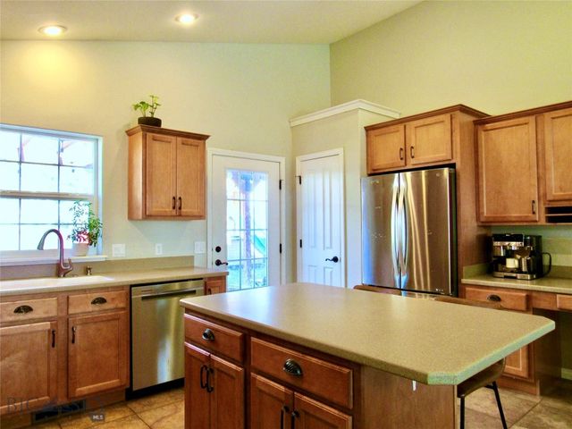 3020 E Copper Ridge, Billings, MT 59106