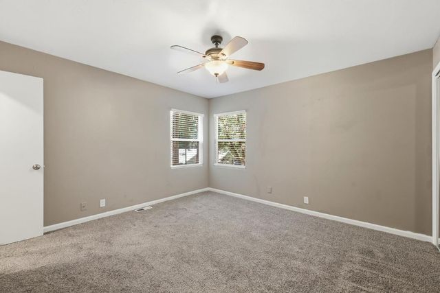 5684 Pony Express Trl, Pollock Pines, CA 95726