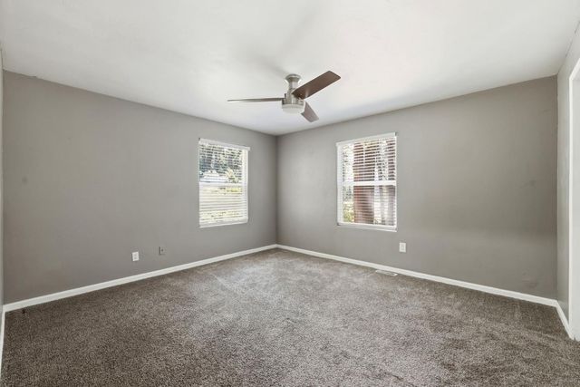 5684 Pony Express Trl, Pollock Pines, CA 95726