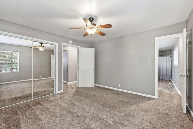 5684 Pony Express Trl, Pollock Pines, CA 95726