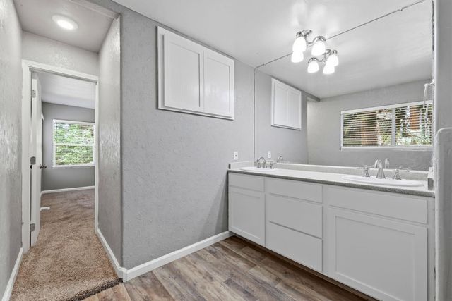 5684 Pony Express Trl, Pollock Pines, CA 95726