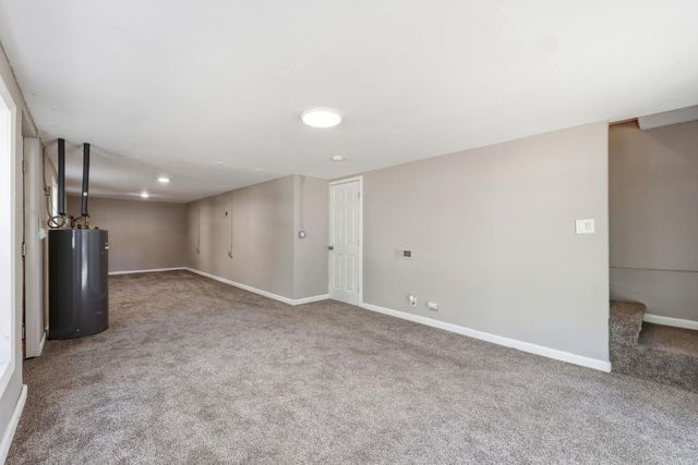5684 Pony Express Trl, Pollock Pines, CA 95726