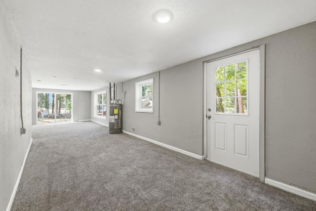 5684 Pony Express Trl, Pollock Pines, CA 95726