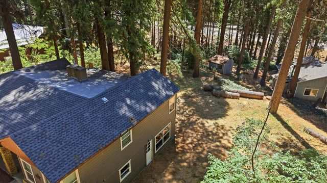 5684 Pony Express Trl, Pollock Pines, CA 95726