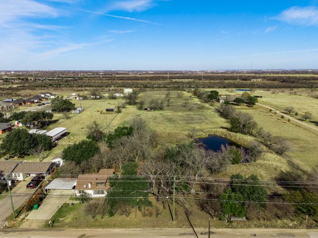 404 E Newland Drive, Robinson, TX 76706