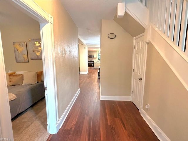 66 Elm AVE, Portsmouth, VA 23704