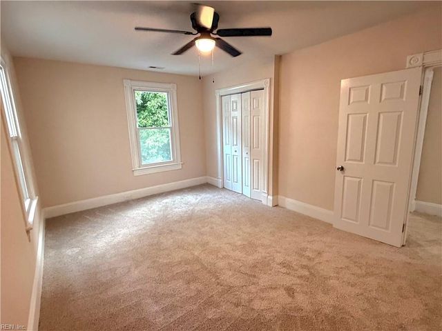 66 Elm AVE, Portsmouth, VA 23704