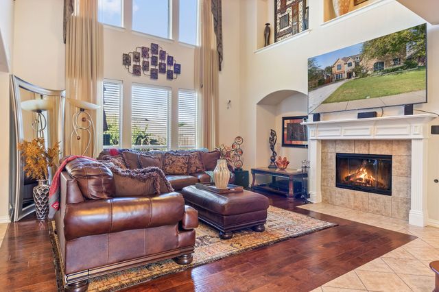 2228 Condor Street, Grand Prairie, TX 75052