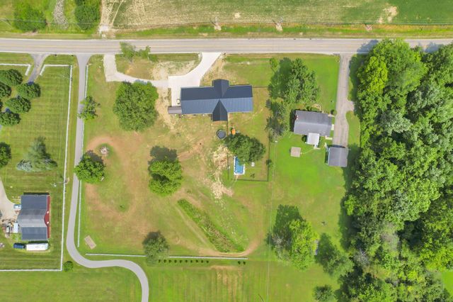 2694 Lees Road, Newark, OH 43056