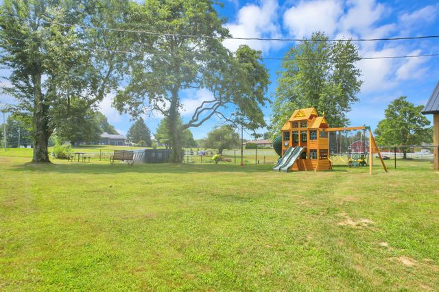 2694 Lees Road, Newark, OH 43056
