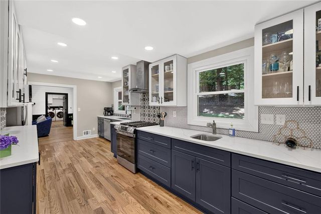 2282 Deer Ridge Drive, Tucker, GA 30087