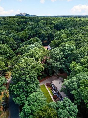 2282 Deer Ridge Drive, Tucker, GA 30087