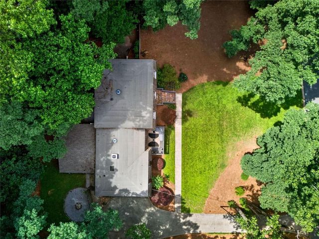 2282 Deer Ridge Drive, Tucker, GA 30087