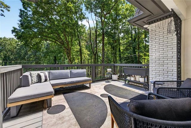 2282 Deer Ridge Drive, Tucker, GA 30087