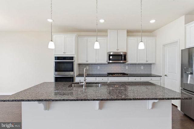 423 BARCLAYS WAY, Phoenixville, PA 19460