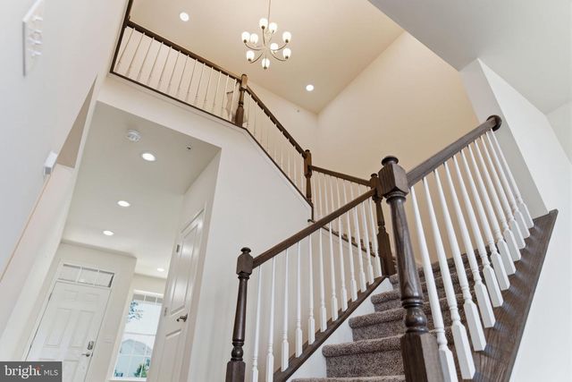 423 BARCLAYS WAY, Phoenixville, PA 19460